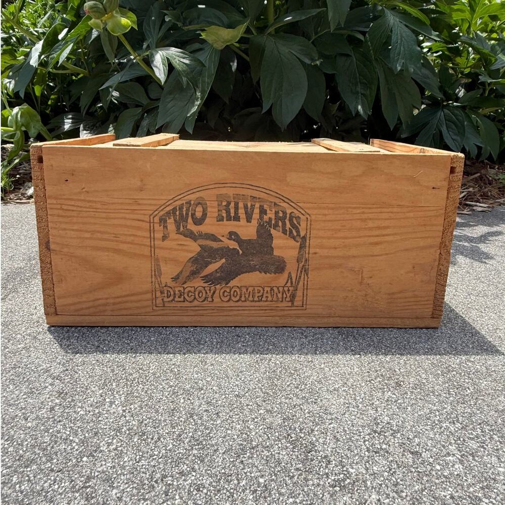 Two Rivers Decoy Company Wood Crate--Crate Only --Decor or Storage
